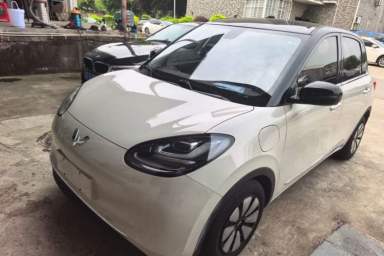 Used Wuling Bingo 2023 410 km Lingxi Deluxe Edition