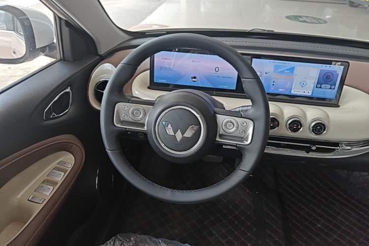 Used Wuling Bingo 2023 410 km Lingxi Deluxe Edition Steering Wheel