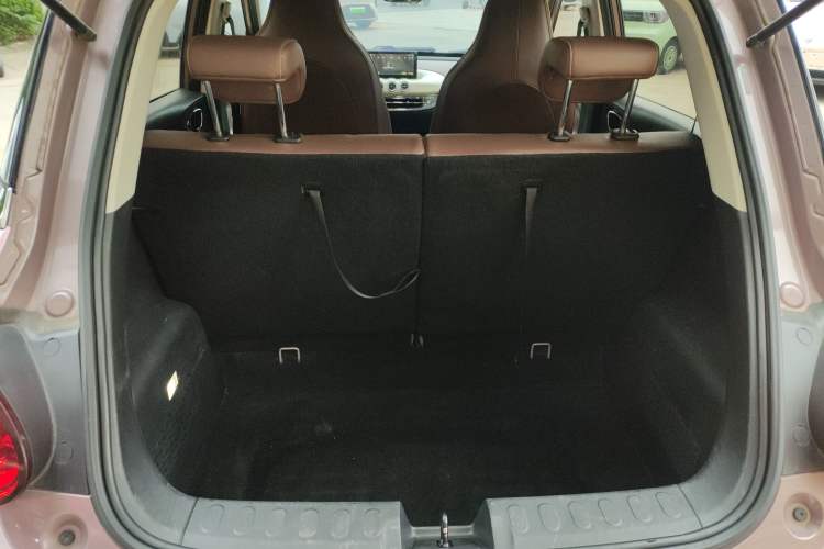 Used Wuling Bingo 2023 333 km Enjoyment Version Trunk