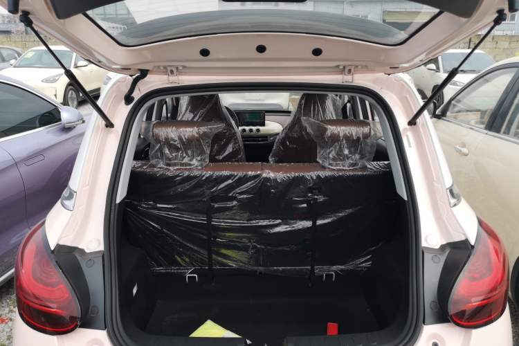 Used Wuling Bingo 2023 333km Enjoy+ Version Trunk