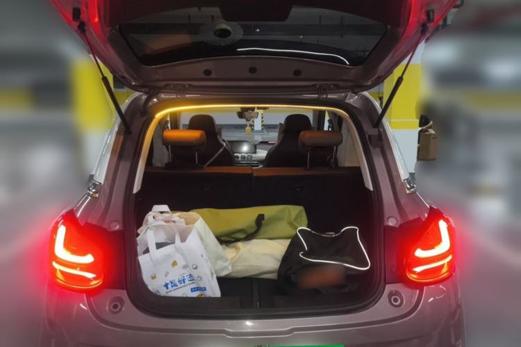 Used Wuling Bingo 2023 333 km Enjoyment Version Trunk