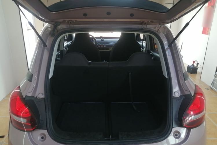 Used Wuling Bingo 2023 203km Light Edition Trunk