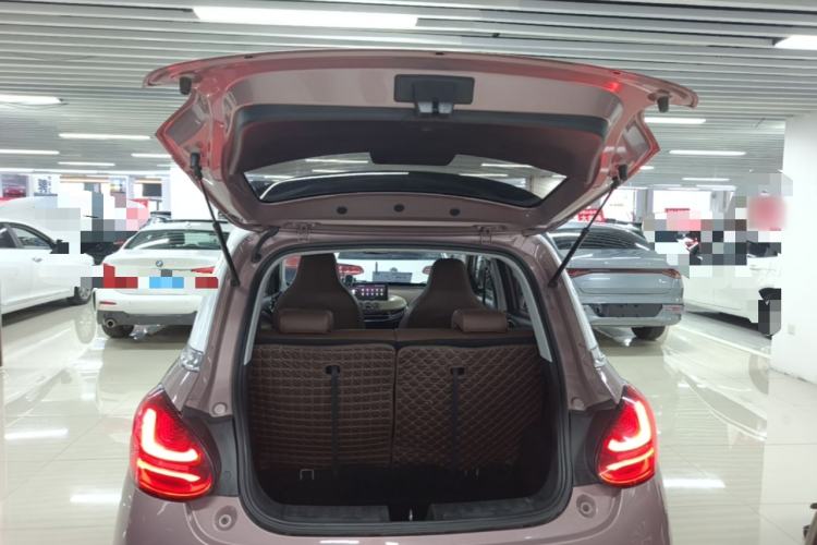 Used Wuling Bingo 2023 333 km Lingxi Connected Version Trunk