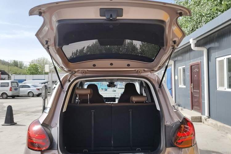 Used Wuling Bingo 2023 333 km Lingxi Connected Version Trunk