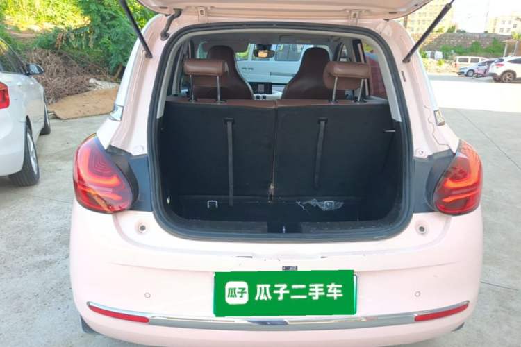 Used Wuling Bingo 2023 410 km Lingxi Deluxe Edition Trunk