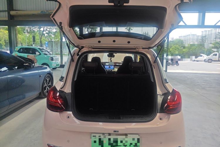 Used Wuling Bingo 2023 410 km Lingxi Deluxe Edition Trunk