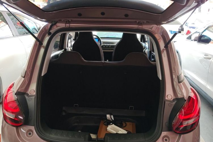 Used Wuling Bingo 2023 203km Light Edition Trunk