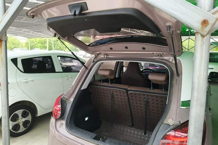 Used Wuling Bingo 2023 333 km Lingxi Connected Version Trunk