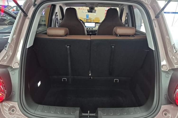 Used Wuling Bingo 2023 333 km Lingxi Connected+ Version Trunk