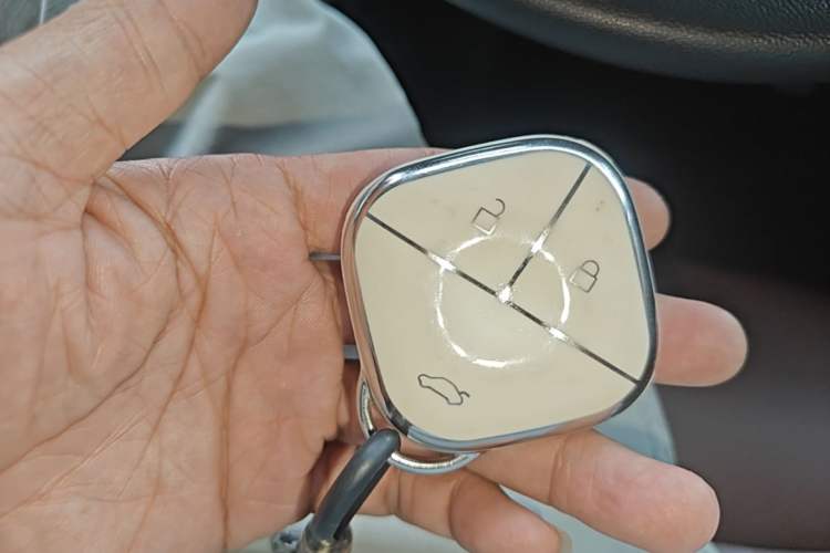 Used Wuling Bingo 2023 333 km Enjoyment Version Vehicle Key