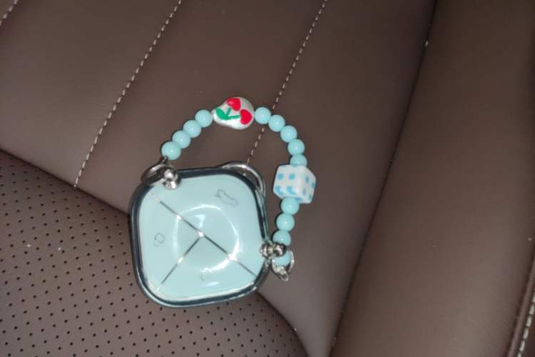 Used Wuling Bingo 2023 333 km Lingxi Connected+ Version Vehicle Key