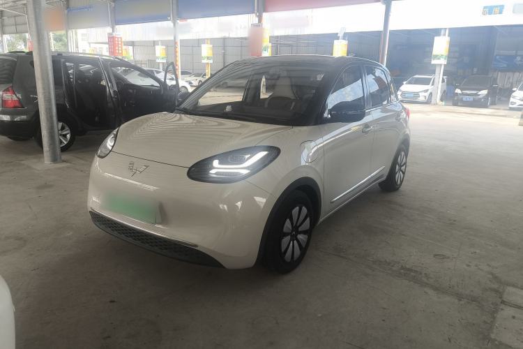 Used Wuling Bingo 2023 333 km Lingxi Connected Version Guazi used car, China used car export, Used car for sale, Used  cars, Cheapest cars for sale