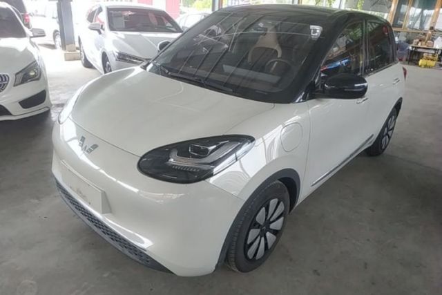 Ojetý Wuling Bingo 2023 333 km Lingxi Connected+ Version