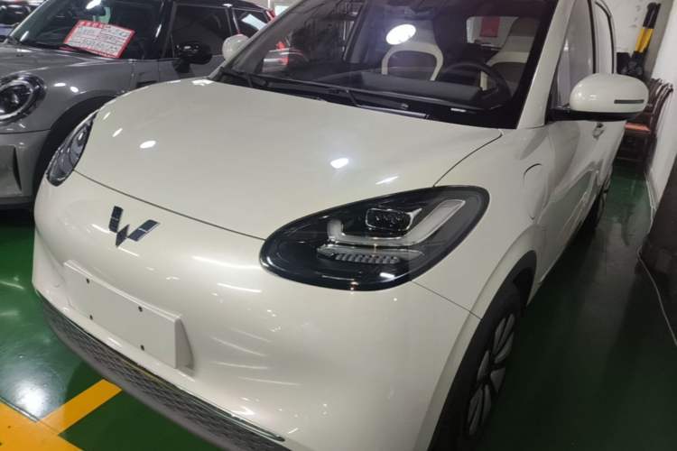 Used Wuling Bingo 2023 333 km Lingxi Connected+ Version Guazi used car, China used car export, Used car for sale, Used Wuling cars, Cheapest cars for sale, Electric vehicle, New energy car