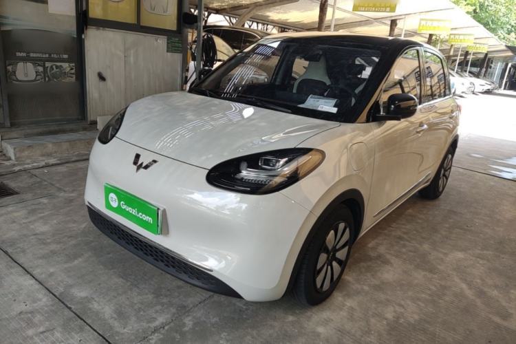 Used Wuling Bingo 2023 333 km Lingxi Connected Version Guazi used car, China used car export, Used car for sale, Used cars, Cheapest cars for sale