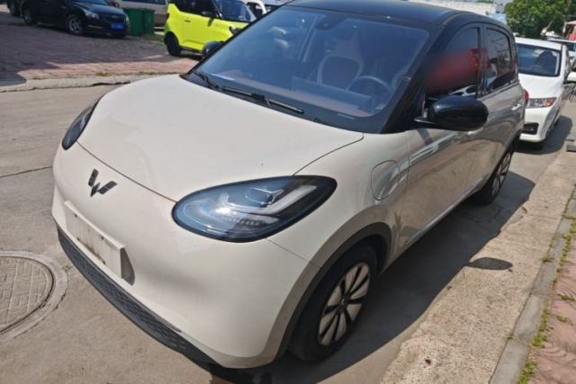 Used Wuling Bingo 2023 333 km Lingxi Connected+ Version