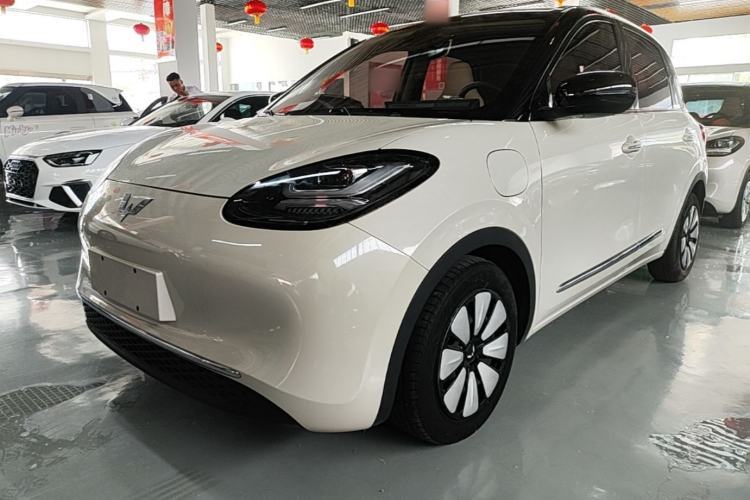 Used Wuling Bingo 2023 333km Enjoy+ Version Guazi used car, China used car export, Used car for sale, Used  cars, Cheapest cars for sale