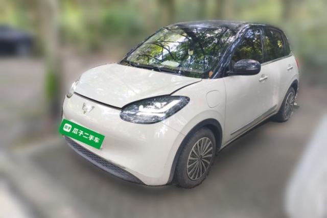 Ojetý Wuling Bingo 2023 333 km Lingxi Connected+ Version