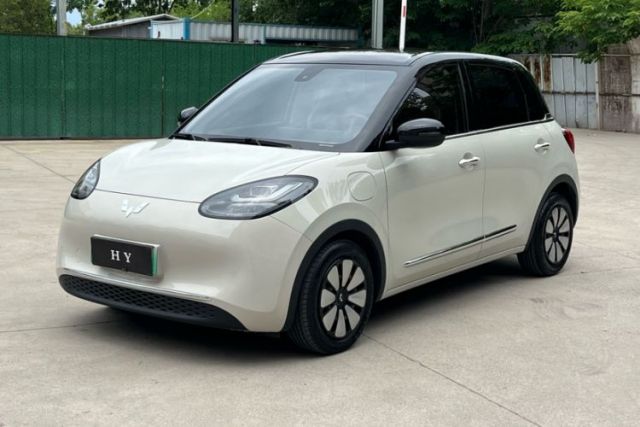 Used Wuling Bingo 2023 333 km Lingxi Connected Version