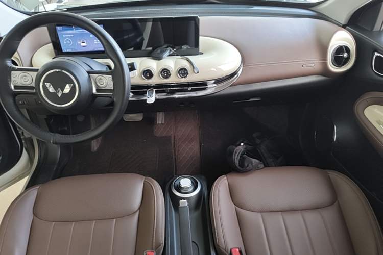 Used Wuling Bingo 2023 203km Comfort Edition Audio And AC Panel