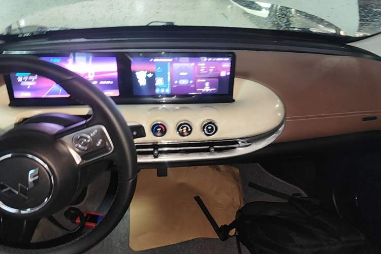 Used Wuling Bingo 2023 333 km Lingxi Connected+ Version Audio And AC Panel