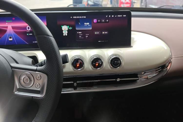 Used Wuling Bingo 2023 410 km Lingxi Deluxe Edition Audio And AC Panel