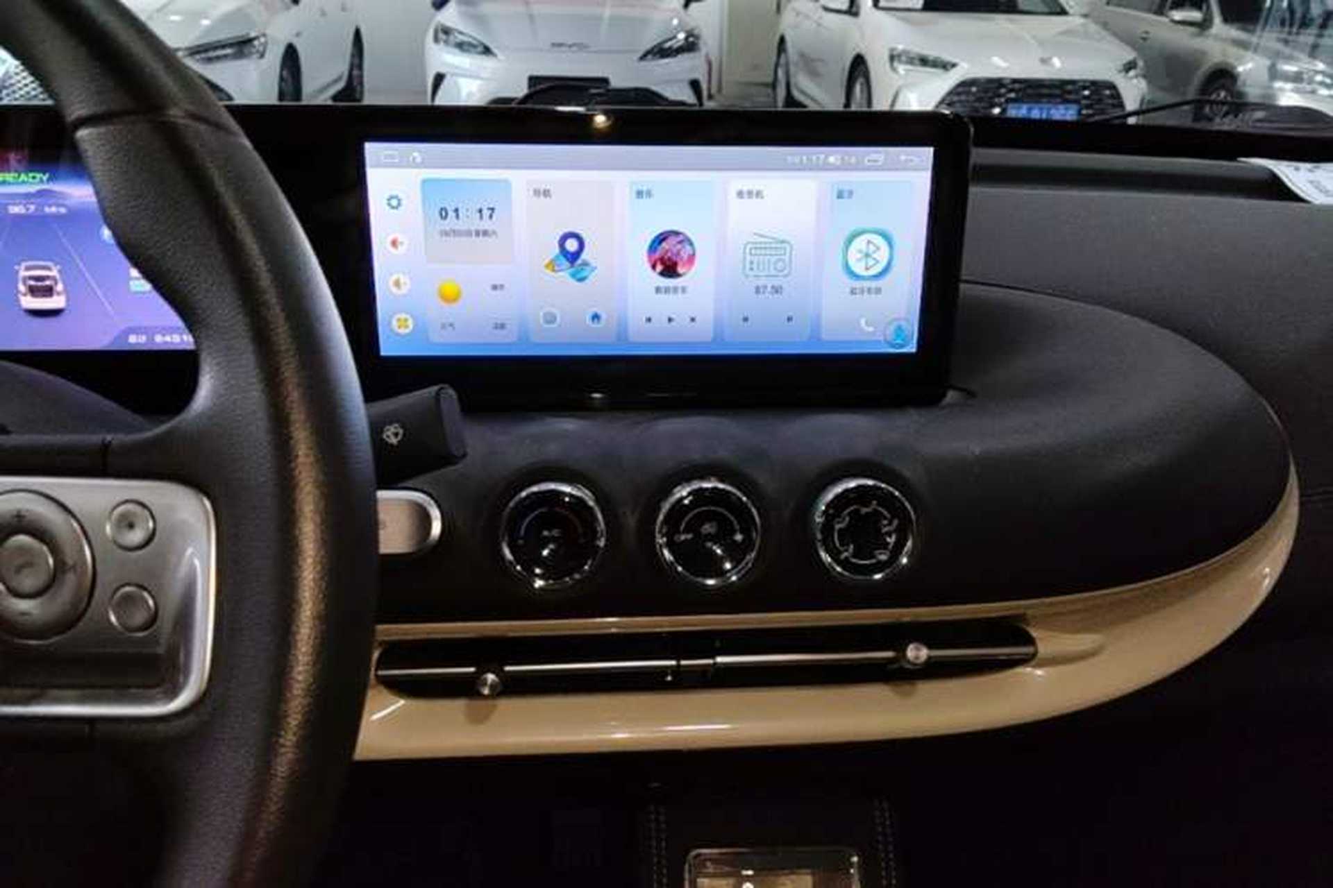 Used Wuling Bingo 2023 333 km Fast-Share Version Audio And AC Panel