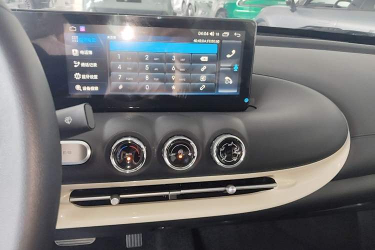 Used Wuling Bingo 2023 333 km Fast-Share Version Audio And AC Panel