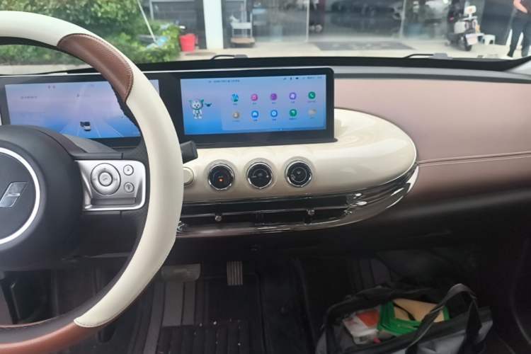 Used Wuling Bingo 2023 410 km Lingxi Deluxe Edition Audio And AC Panel