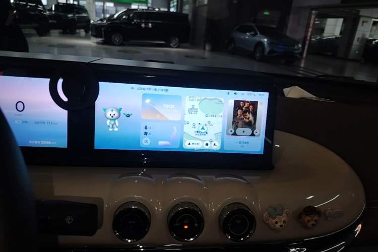 Used Wuling Bingo 2023 410 km Lingxi Deluxe Edition Audio And AC Panel
