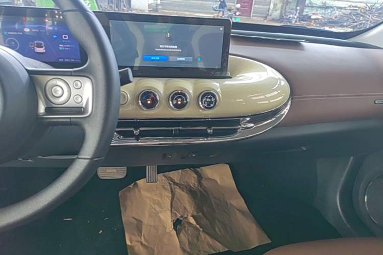 Used Wuling Bingo 2023 333km Enjoy+ Version Audio And AC Panel
