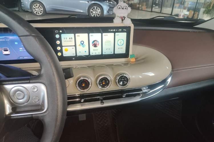 Used Wuling Bingo 2023 203km Comfort Edition Audio And AC Panel