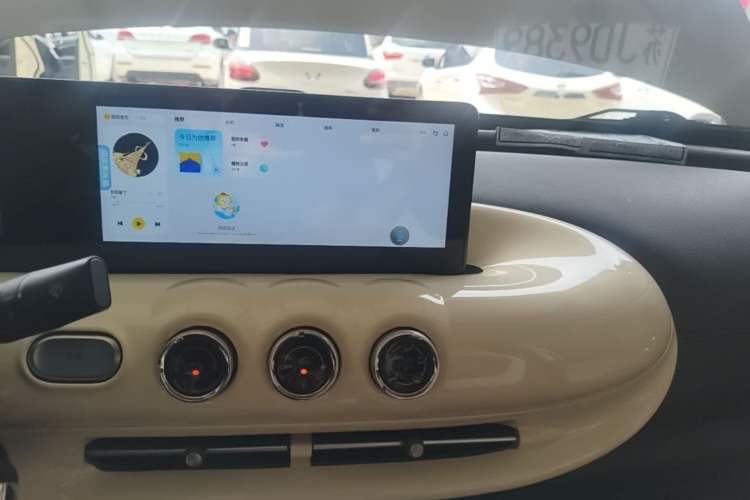 Used Wuling Bingo 2023 333 km Fast-Share Version Audio And AC Panel