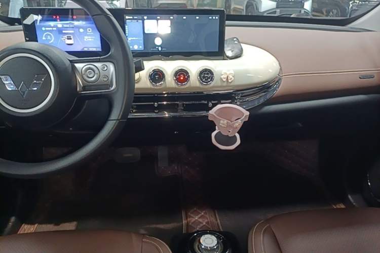 Used Wuling Bingo 2023 333km Enjoy+ Version Audio And AC Panel