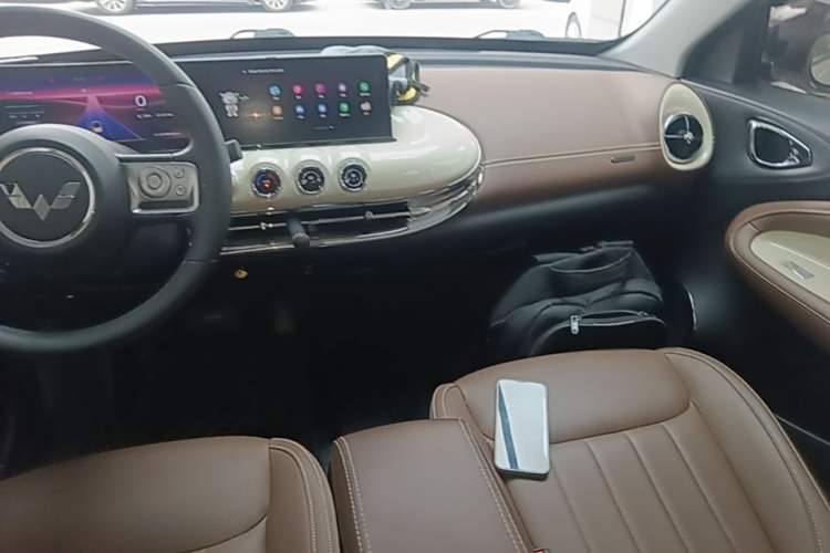 Used Wuling Bingo 2023 333 km Enjoyment Version Audio And AC Panel