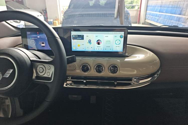 Used Wuling Bingo 2023 333 km Enjoyment Version Audio And AC Panel