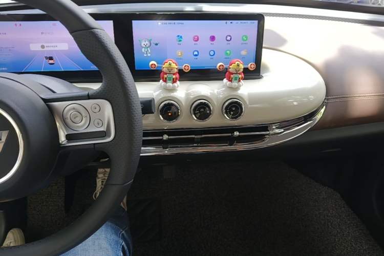 Used Wuling Bingo 2023 410 km Lingxi Deluxe Edition Audio And AC Panel