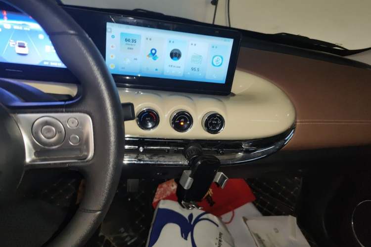 Used Wuling Bingo 2023 333 km Enjoyment Version Audio And AC Panel