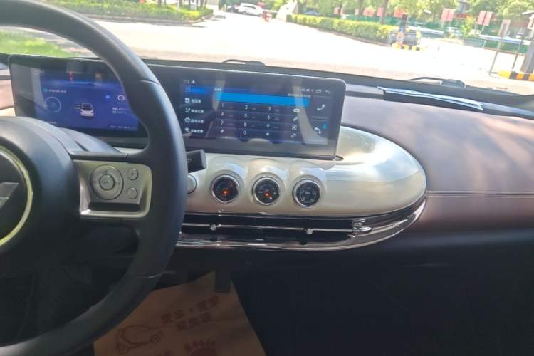 Used Wuling Bingo 2023 333km Enjoy+ Version Audio And AC Panel