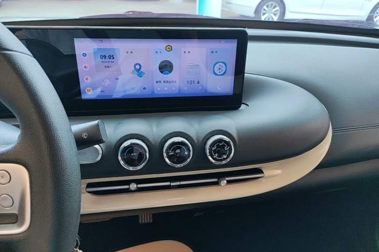 Used Wuling Bingo 2023 203km Light Edition Audio And AC Panel