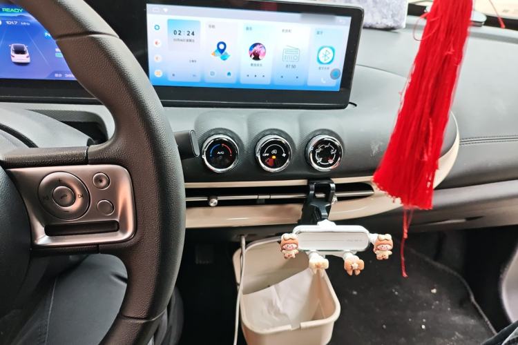 Used Wuling Bingo 2023 333 km Fast-Share Version Audio And AC Panel