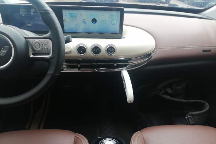 Used Wuling Bingo 2023 333km Enjoy+ Version Audio And AC Panel