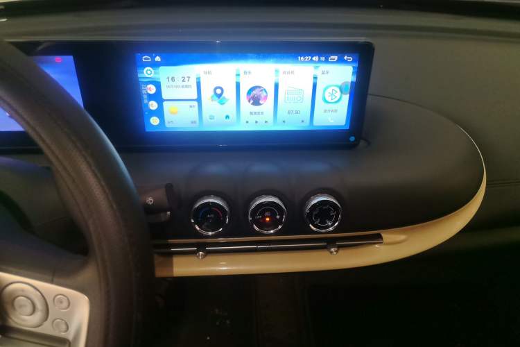 Used Wuling Bingo 2023 203km Light Edition Audio And AC Panel