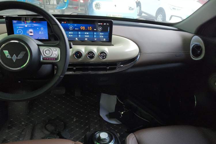 Used Wuling Bingo 2023 333 km Enjoyment Version Audio And AC Panel