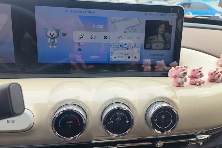 Used Wuling Bingo 2023 333 km Lingxi Connected+ Version Audio And AC Panel