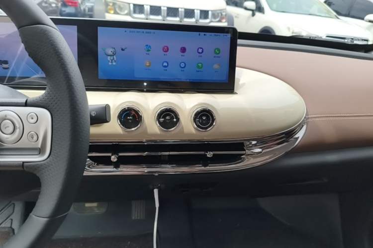 Used Wuling Bingo 2023 410 km Lingxi Deluxe Edition Audio And AC Panel