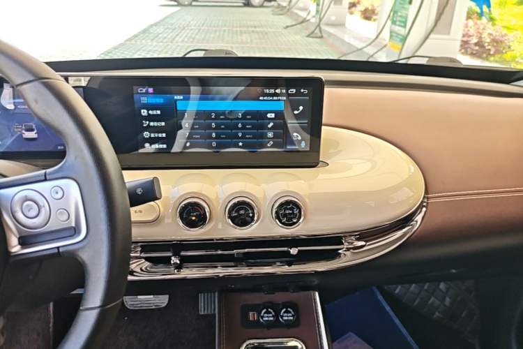 Used Wuling Bingo 2023 203km Comfort Edition Audio And AC Panel