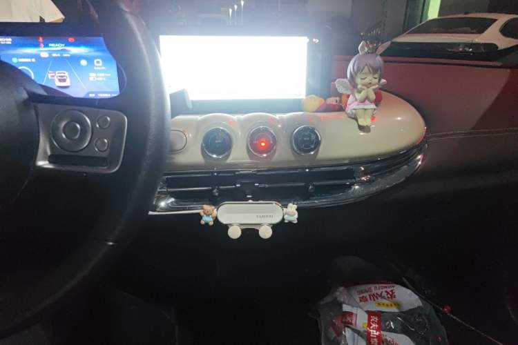 Used Wuling Bingo 2023 333 km Enjoyment Version Audio And AC Panel