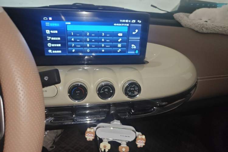 Used Wuling Bingo 2023 203km Comfort Edition Audio And AC Panel