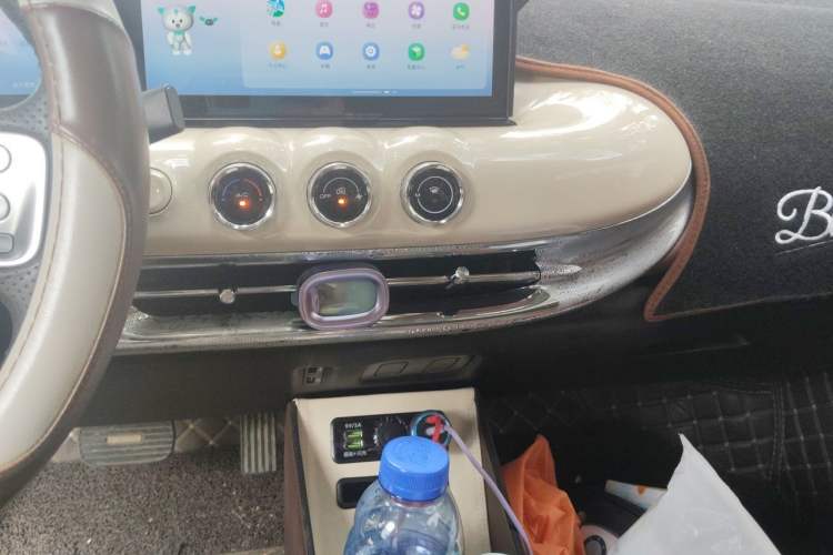 Used Wuling Bingo 2023 333 km Lingxi Connected+ Version Audio And AC Panel